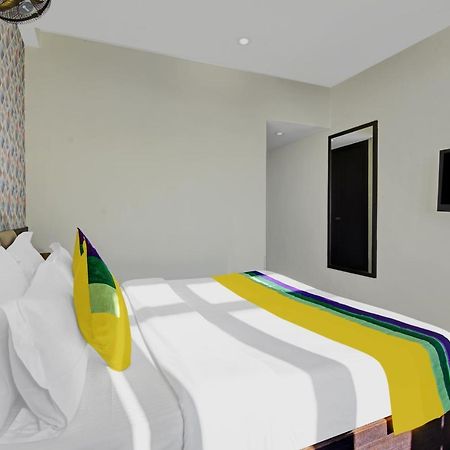 Itsy Hotels Crystal Palace With Valley View 西姆拉 外观 照片